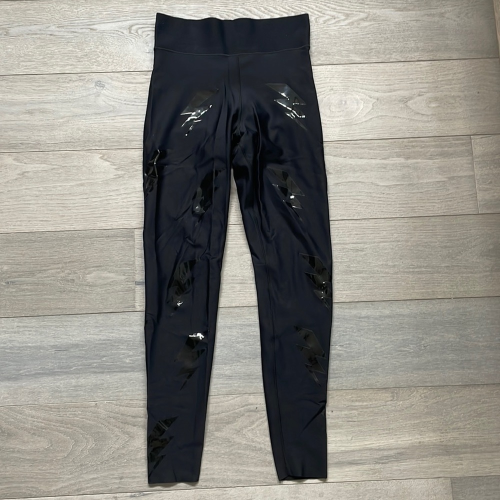 Ultracor leggings with lightning bolts